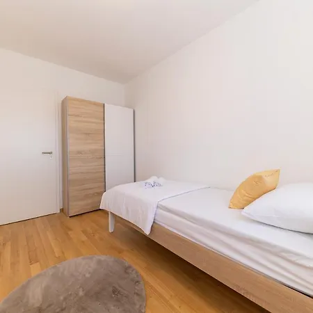 Apartment Diadora